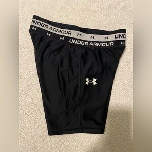 Under Armour Youth Large Compression Shorts Athletic Shorts Black